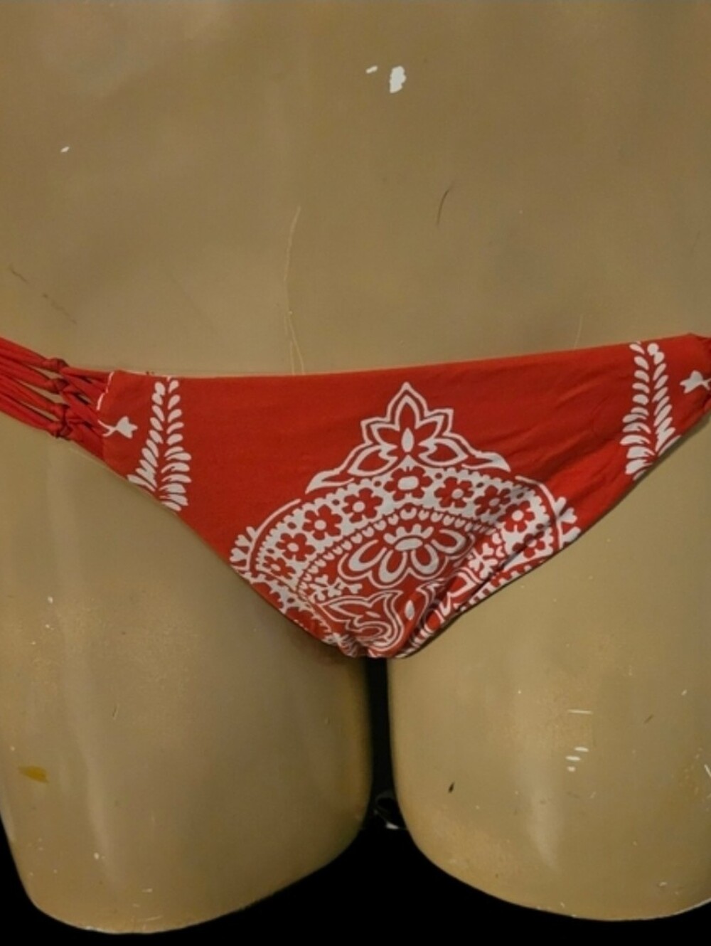 Mixed Bundle Of Bathing Suits - Picture 11 of 12